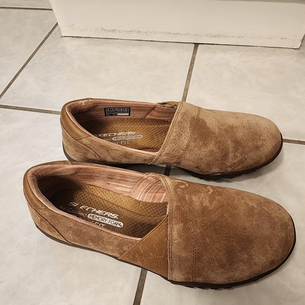 Skechers Women's Brown Slip-On Flats